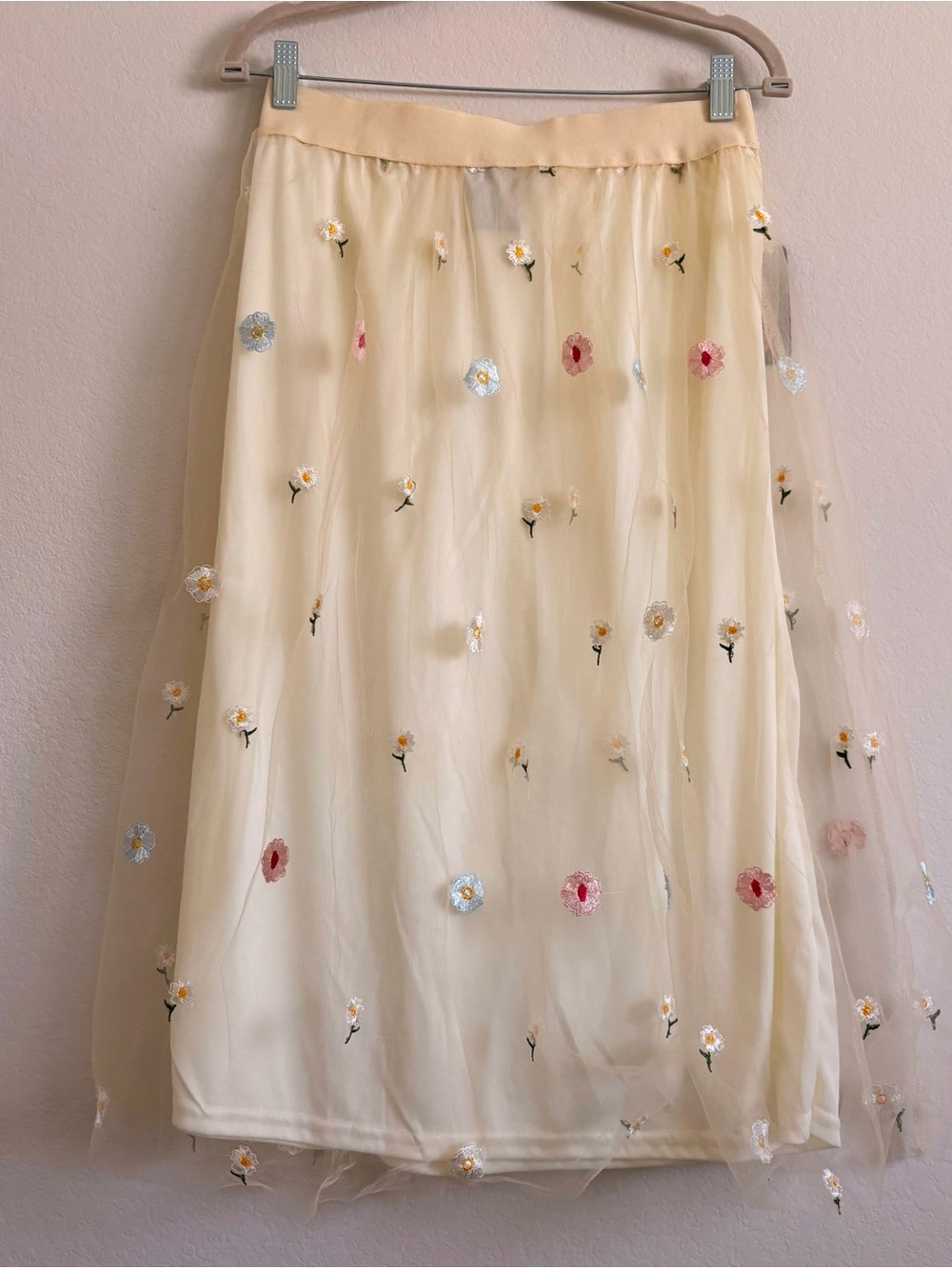 Metro Wear Cream Midi Skirt with Embroidered Floral Accents